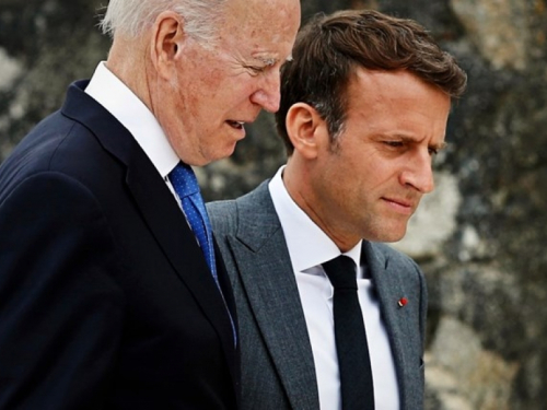 Čuli se Macron i Biden, obećali vratiti povjerenje nakon krize s podmornicama