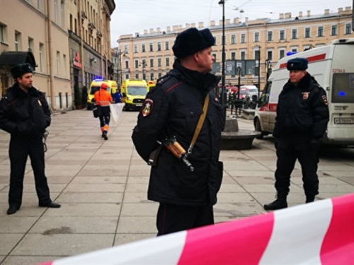 Sankt Peterburg: Četiri stanice metroa zatvorene zbog prijetnje bombom