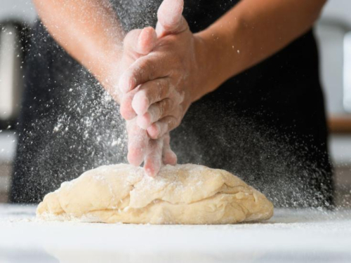 3 sastojka uz koje će tijesto biti mekano a svako pecivo ukusno