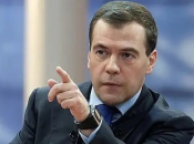 Medvedev: Nadam se da Trump shvaća da je jedina loša stvar novi svjetski rat