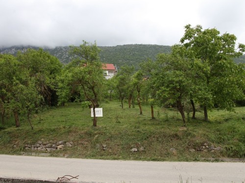 OGLAS: Prodaje se zemljište u Rumbocima