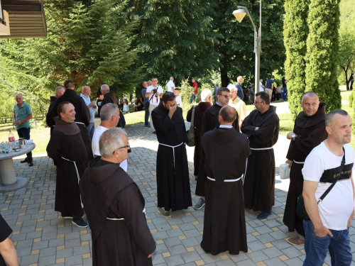 FOTO: Mlada misa i Ilindan u Doljanima