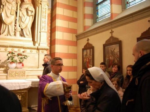 Kardinal Puljić zaredio četvoricu vrhbosanskih bogoslova za đakone
