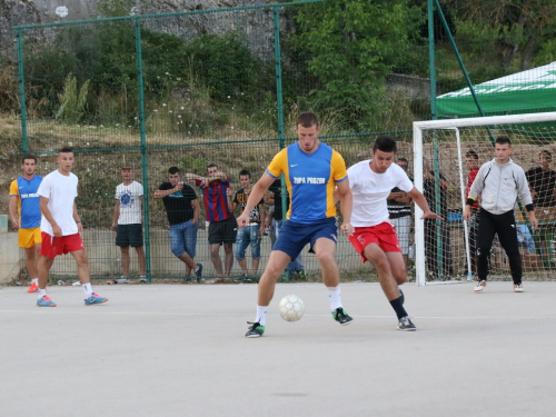 FOTO: U Rumbocima održan malonogometni turnir