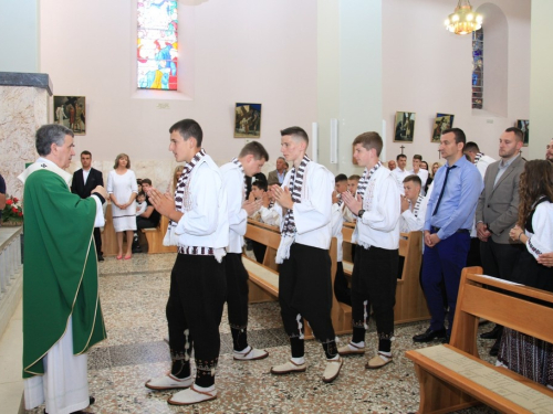 FOTO: Krizma u župi Rama-Šćit