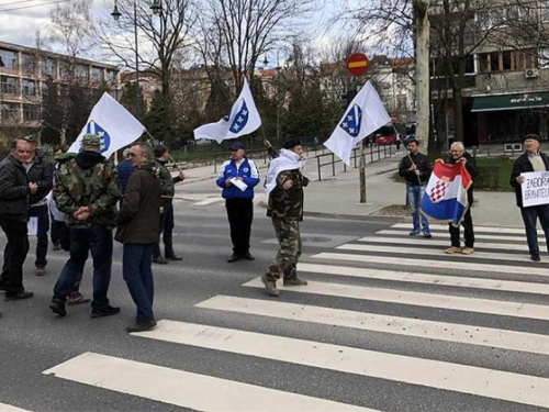 Sprema se blokada Federacije