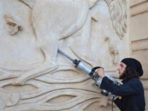 ISIL uništio katolički samostan iz petog stoljeća u središnjem dijelu Sirije