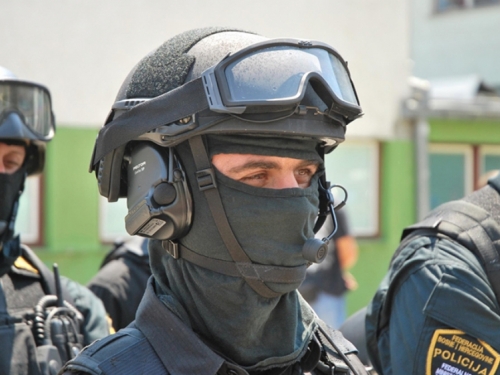 Policiji u BiH naložen najviši stupanj pripravnosti