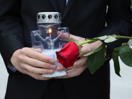 FOTO/VIDEO: Matura 2023. - Defile mladosti na ulicama Prozora