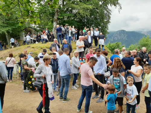 FOTO: Na Pomenu obilježena 27. obljetnica stradanja hrvatskih branitelja