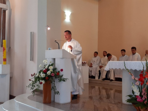 U župi Prozor upriličen susret duhovnih zvanja