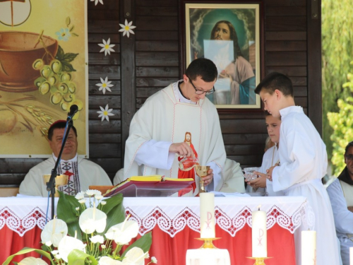 FOTO: Vanjska proslava patrona župe Prozor