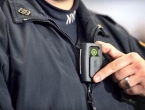 U New Yorku policajci opremljeni mini-kamerama