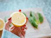 Ima li vitamin C stvarni učinak u prevenciji i liječenju prehlade?