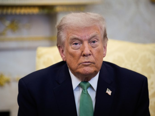 Trump je u ozbiljnim problemima zbog Irana