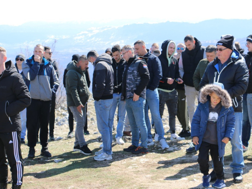 Mirno okupljanje na Zahumu: Ramci poručili – ''Ne damo svoje!''