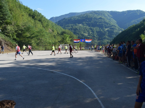 FOTO: Skup i druženje Ustramljana