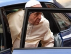 Papa se u plavoj Škodi provozao Dublinom