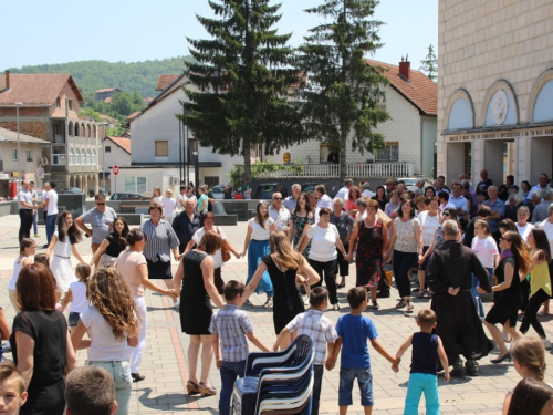 FOTO: Vanjska proslava patrona župe Prozor