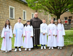 FOTO: Prva pričest u župi Gračac