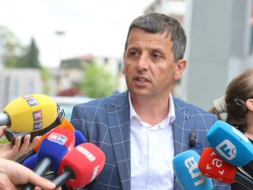 Vukanović prijavljuje Dodika: ''Zaprijetio mi je fizičkim napadom