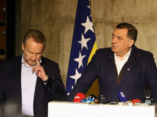 Dodik i Izetbegović kritizirali američke diplomate