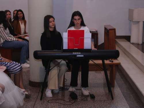 FOTO: U Prozoru održan dječji festival 'Djeca pjevaju Isusu'