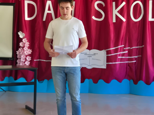 FOTO: Svečano obilježen Dan škole OŠ Veselka Tenžere Uzdol