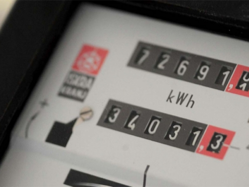 Počeo obračun el. energije po skupljoj tarifi i traje do 28. veljače