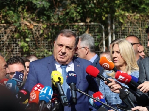 Ramo Isak Dodiku: ''Ti si nitko i ništa, ne bojimo te se''