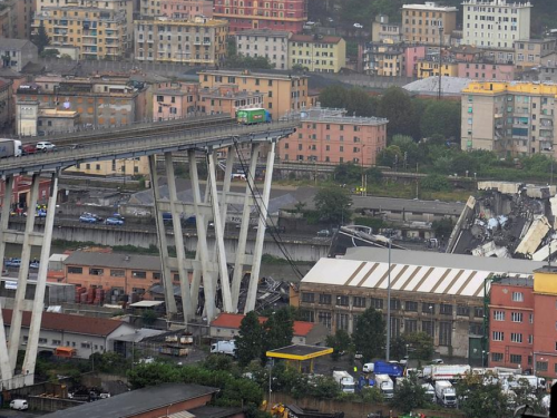 Genova: Spasioci cijelu noć tražili preživjele