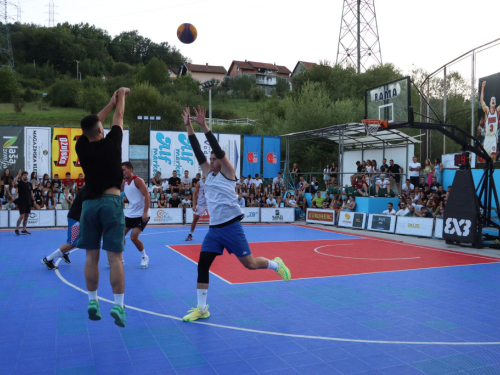 FOTO/VIDEO: Druga večer Streetball turnira u Prozoru