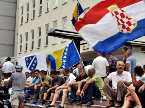 Na listi za dodjelu pomoći za liječenje branitelja 15 bolesti