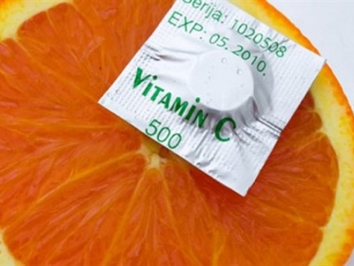 Oprezno s vitaminom C