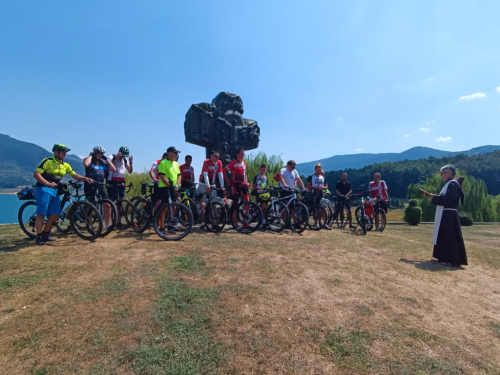 FOTO: I biciklisti iz Rame krenuli na hodočašće u Sinj