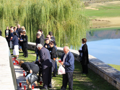 FOTO/VIDEO: Dan sjećanja na ramske žrtve – pogledajte iskaze svjedoka toga vremena