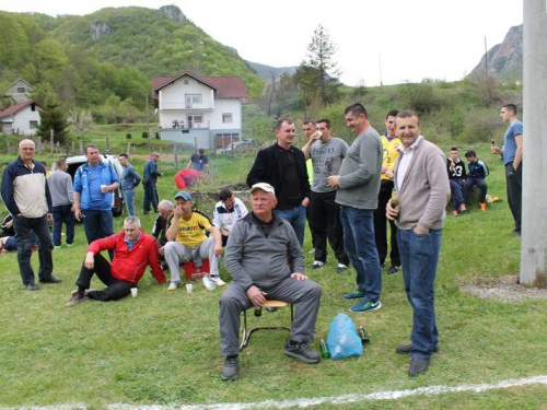 FOTO: Malonogometni turnir na Lugu