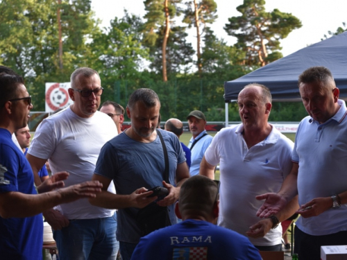 FOTO: Veliki odaziv Ramljaka na humanitarnu akciju u Bad Sodenu