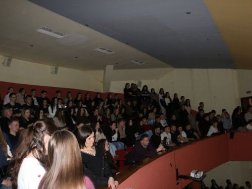 FOTO: Valentinovo u Prozoru - Maturanti priredili nezaboravnu večer