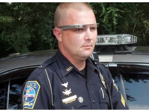 Trebaju li policiji Googleove naočale?
