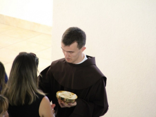 Foto: Vanjska proslava sv. Ane u Podboru