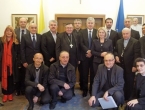 Održana prva sjednica državnog i crkvenog odbora za pripremu papina pohoda