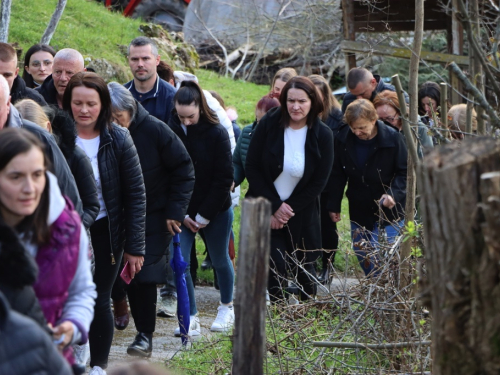 FOTO: Ramski put križa u Podboru