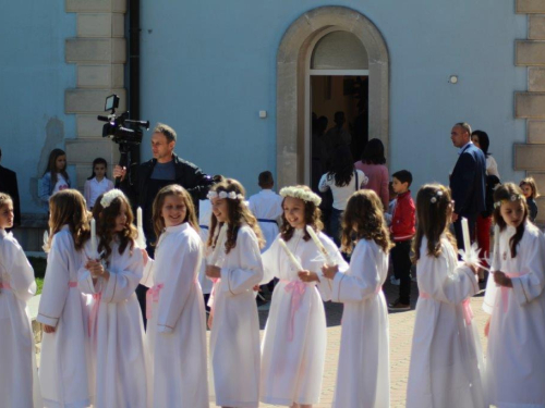 FOTO: Prva pričest u župi Prozor