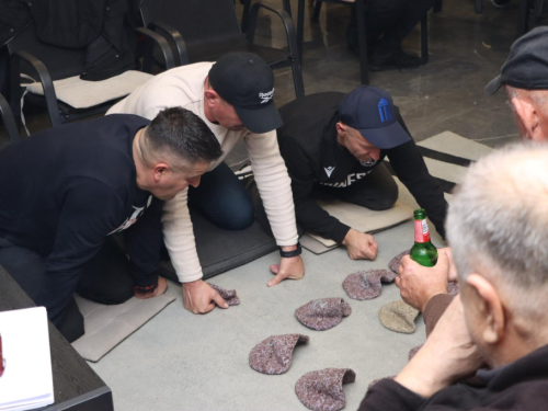 FOTO: Caffe Milas pobjednik turnira u Prstenu