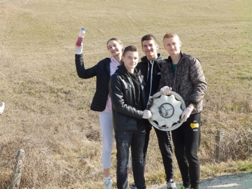 FOTO: Eko akcija učenika OŠ fra Jeronima Vladića