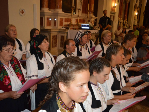 FOTO/VIDEO: Hodočašće Rame Majci od Milosti u Sinj