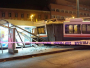 Trolejbus proletio u parking: Oštećena trafika i nekoliko automobila