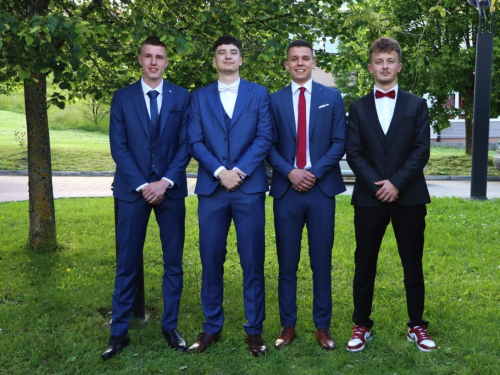 FOTO/VIDEO: Matura 2024. - Defile mladosti na ulicama Prozora
