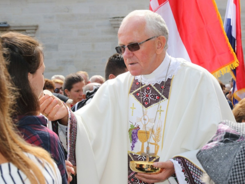 FOTO/VIDEO: Mala Gospa Rama - Šćit 2017.